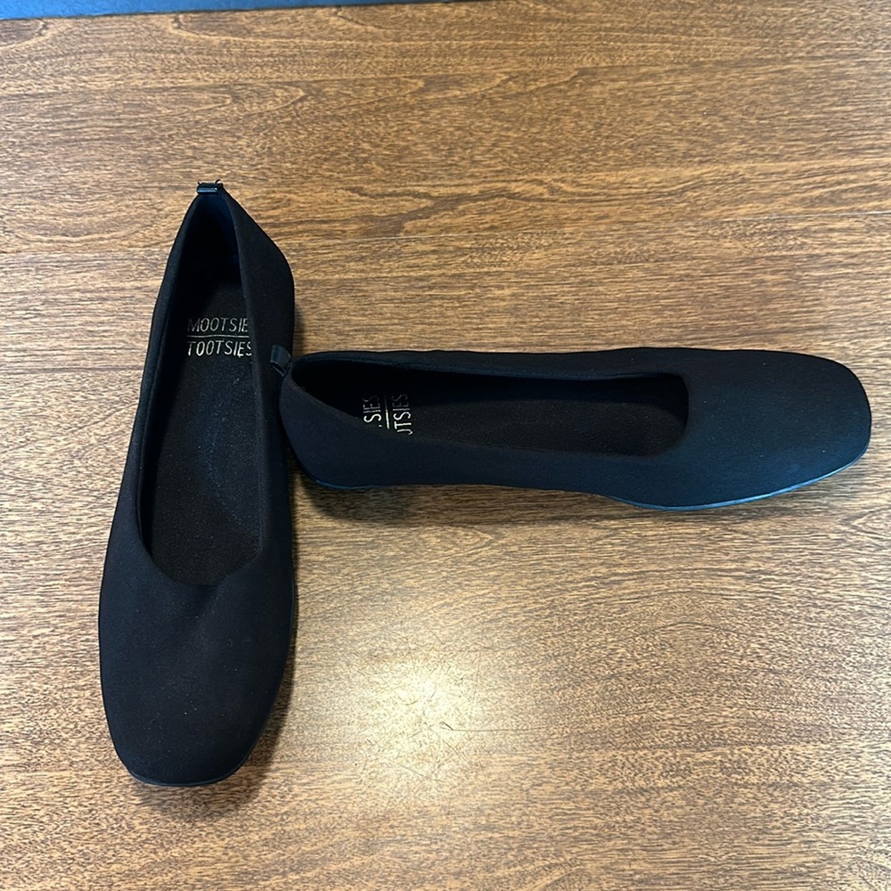 Mootsies Tootsies black flats size 9